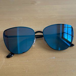 Cat-eye vintage sunglasses